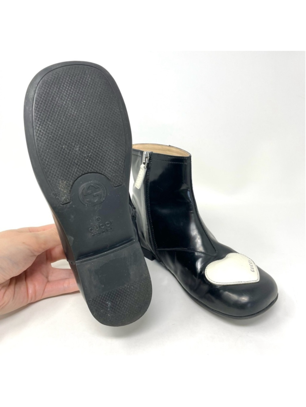 Gucci Kids Black Leather White Heart Patch Ankle Boots Size 31 - Picture 7 of 16